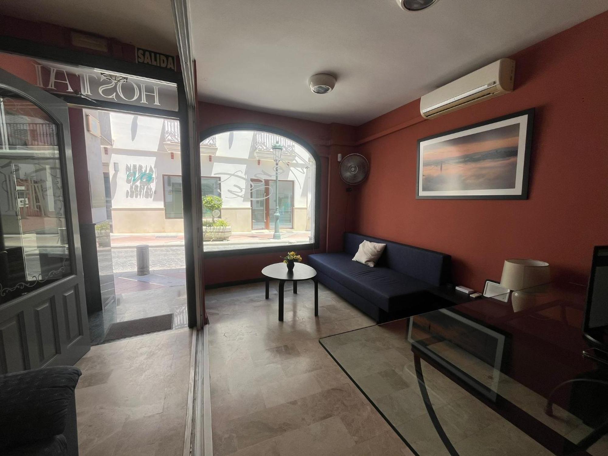 Hostal Montys Nerja Eksteriør billede